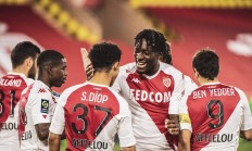 B体育体育直播-摩纳哥主场大胜尼斯，赢得球迷们的掌声的简单介绍