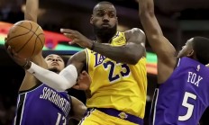 B体育体育在线-美因茨客场失利，积分榜逐渐下滑的简单介绍