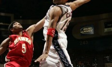 B体育体育网页版-猛龙逆袭篮网，西亚卡姆热火场上