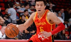 B体育体育中国官网-胜出！华夏球队集体发挥，夺得中国篮球联赛首胜的简单介绍