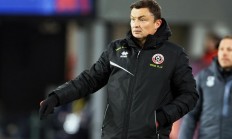 B体育体育网站入口-包含谢菲联客场惨败，球队陷入低谷状态的词条