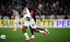 B体育体育培训-罗马客场0-2不敌那不勒斯