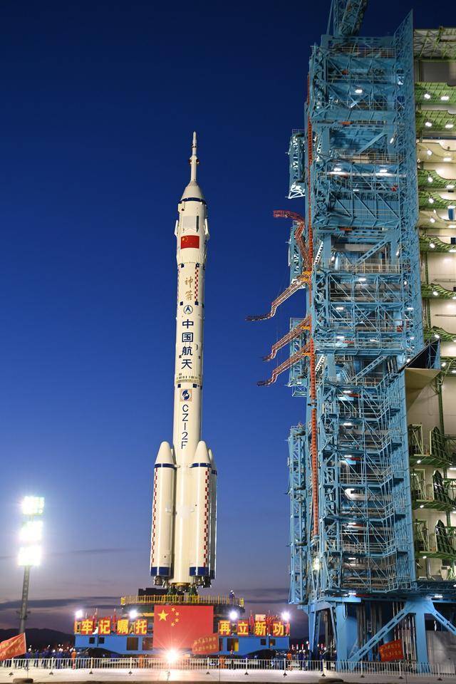 火箭队先行发力，态势蓄势待发