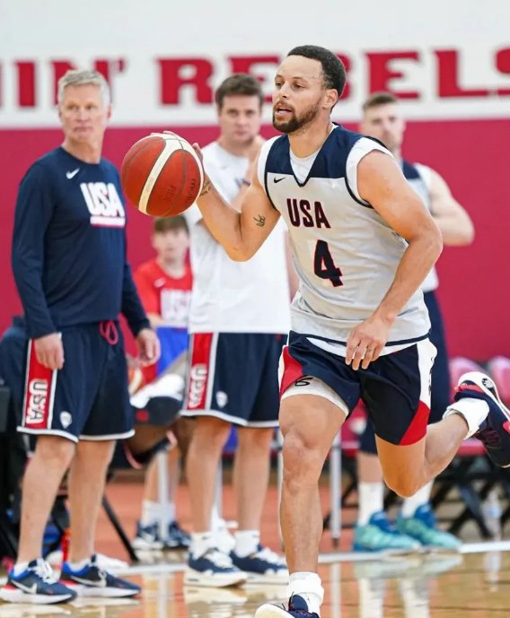 美国篮球队在奥运会上遭遇惨败