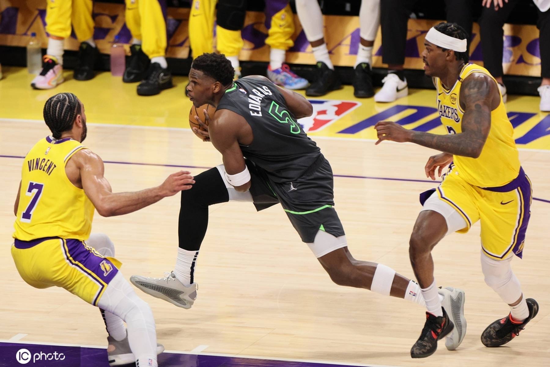 森林狼惨败魔术,四连败境地的简单介绍 森林狼惨败魔术,四连败境地的简单介绍