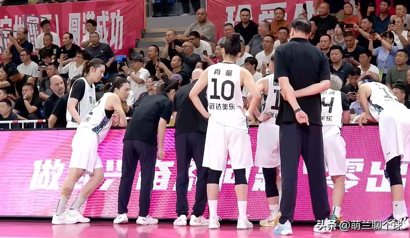 篮网近期连胜,斩获重要胜利 篮网近期连胜,斩获重要胜利