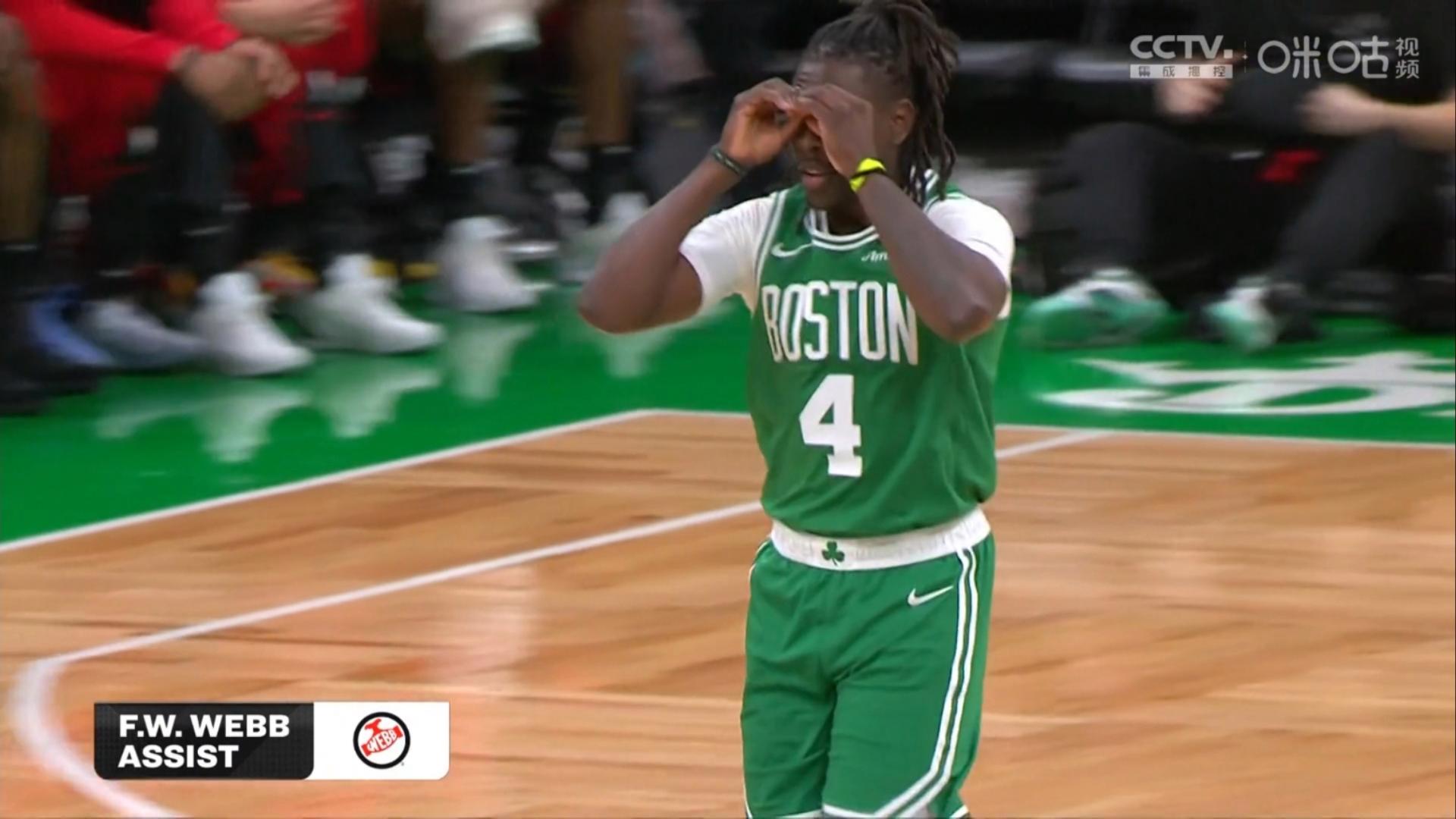 凯尔特人主场大胜活塞,塔图姆砍下25分 凯尔特人主场大胜活塞,塔图姆砍下25分