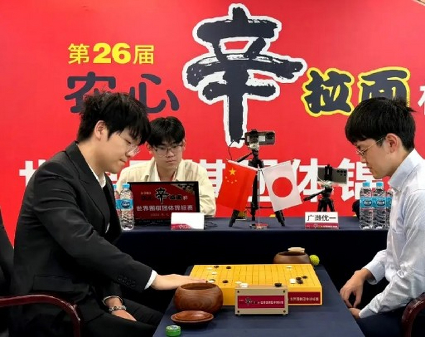 只需一击!运动员轻松斩获冠军 只需一击!运动员轻松斩获冠军