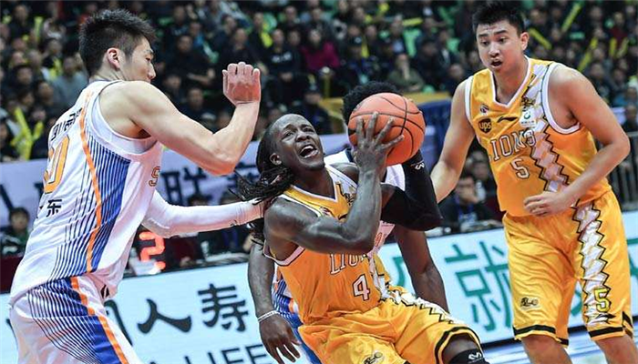 战术精妙隐隐起效果，球队士气高涨的简单介绍